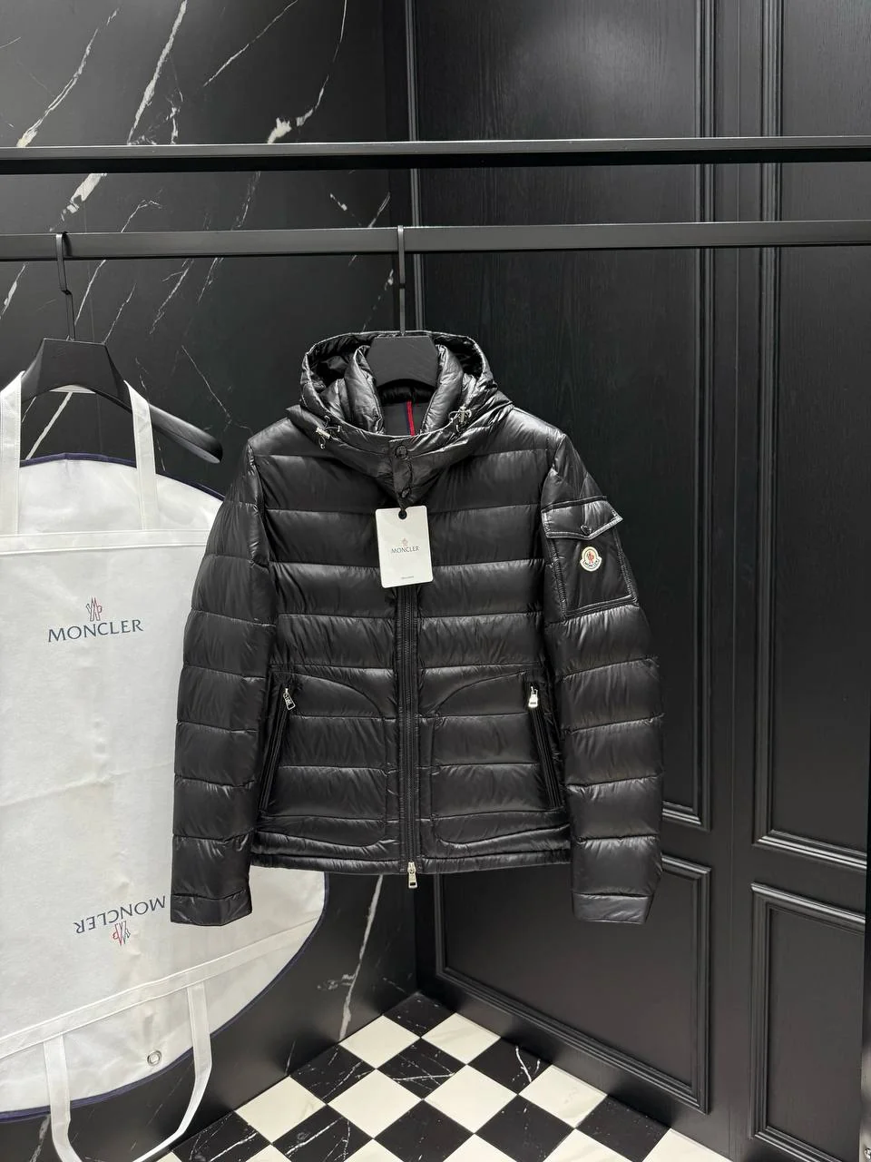 Чоловіча куртка - Moncler
